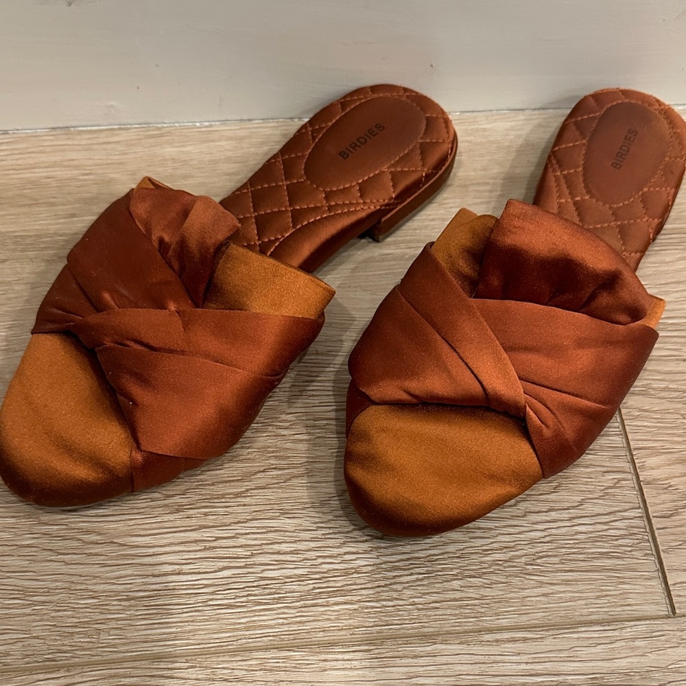 Birdies Satin Knot Slide Sandals in Rust